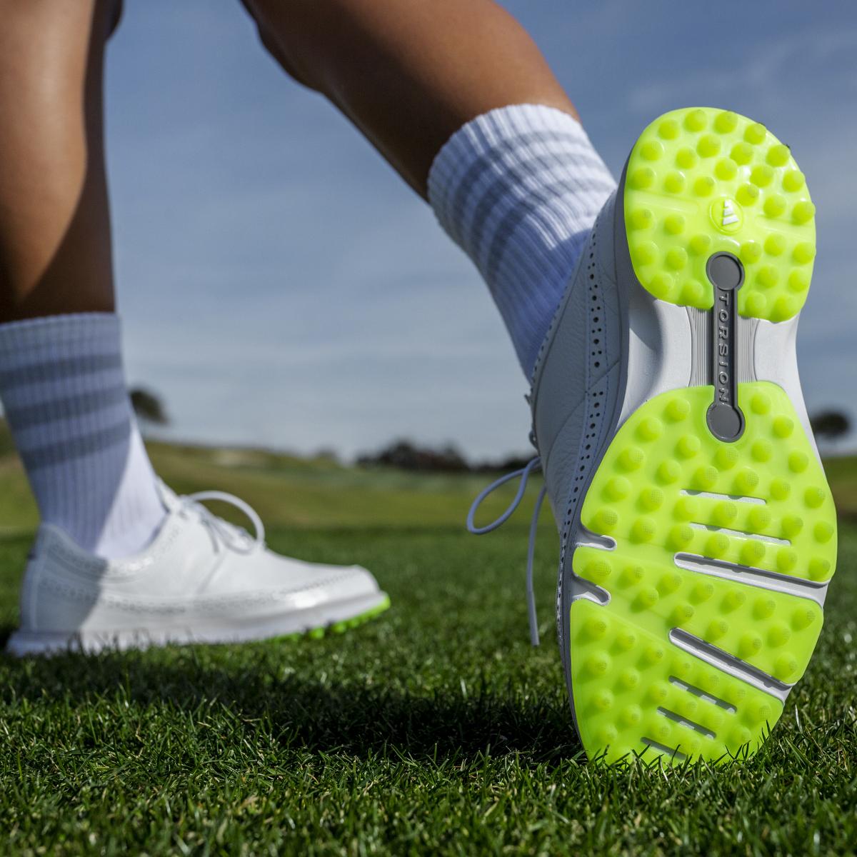 product/a/d/adidas_id4748_13_footwear_photography_heromrktng_view_2_white_bv.jpg