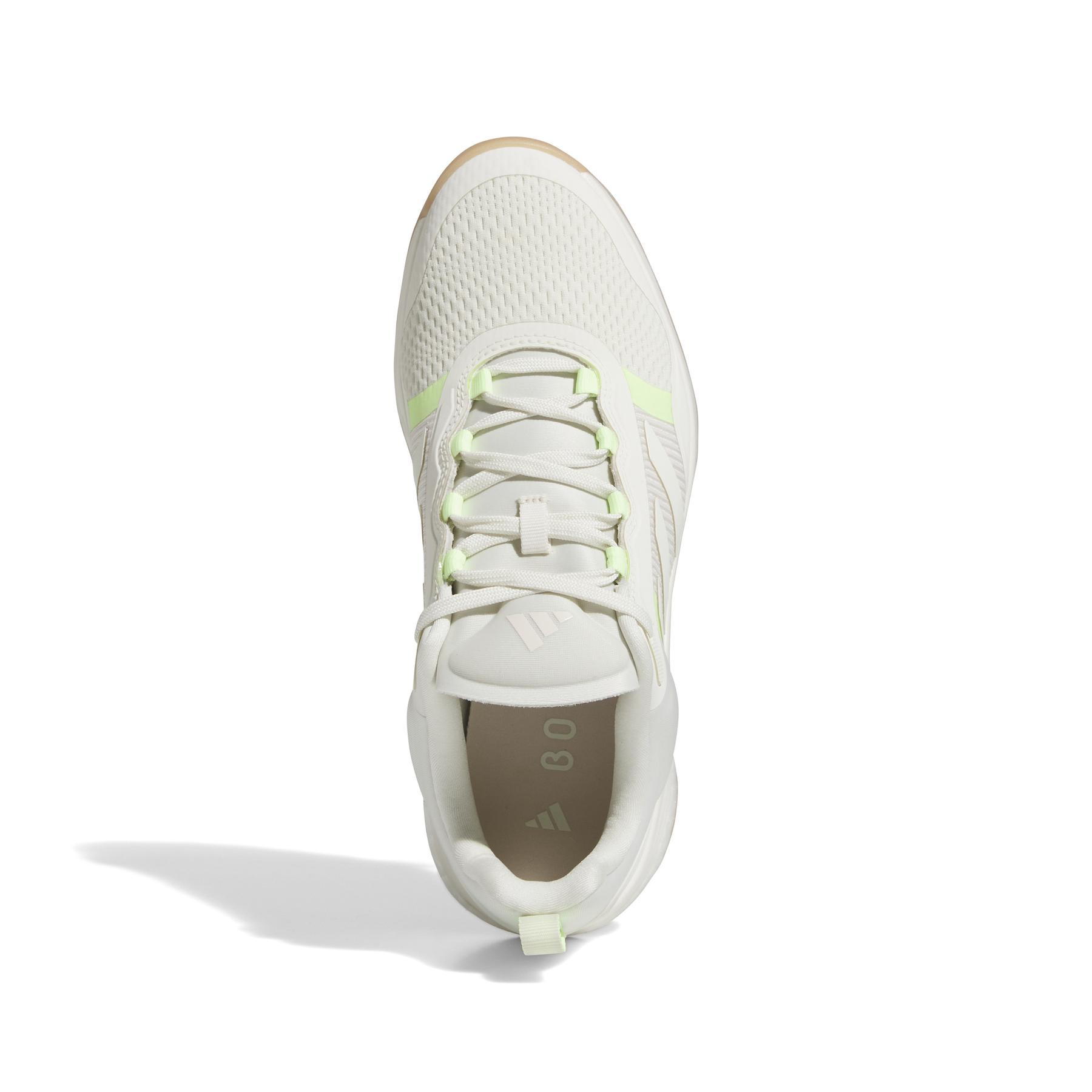 product/a/d/adidas_ie8298_3_footwear_photography_top_portrait_view_white-030824.jpg