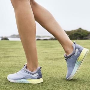 Chaussures sans crampons