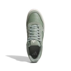 product/a/d/adidas_ji4026_3_footwear_photography_top_portrait_view_white.jpg