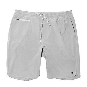 bcs4msg0054-light-grey-short-black-clover-maximus-light-grey